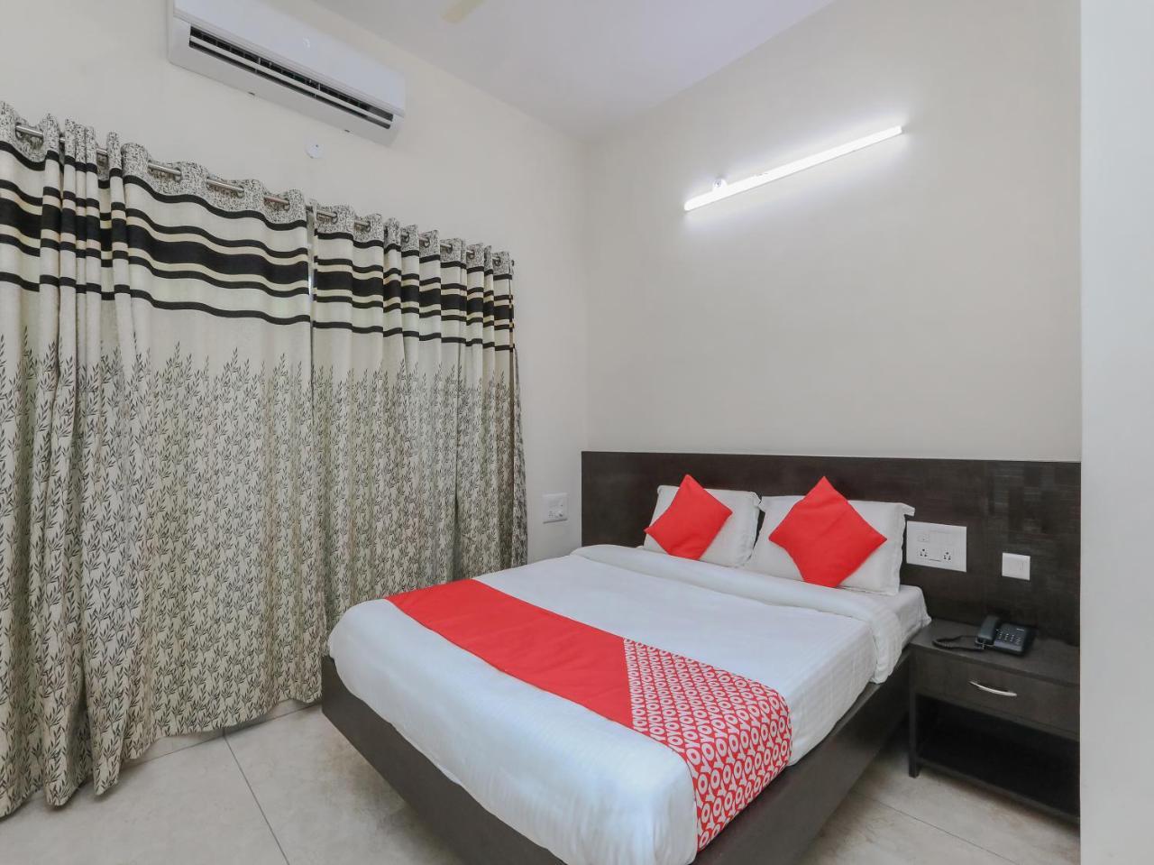 Oyo 22211 Shree Ankanatheshwara Residency Ξενοδοχείο Nanjangud Εξωτερικό φωτογραφία