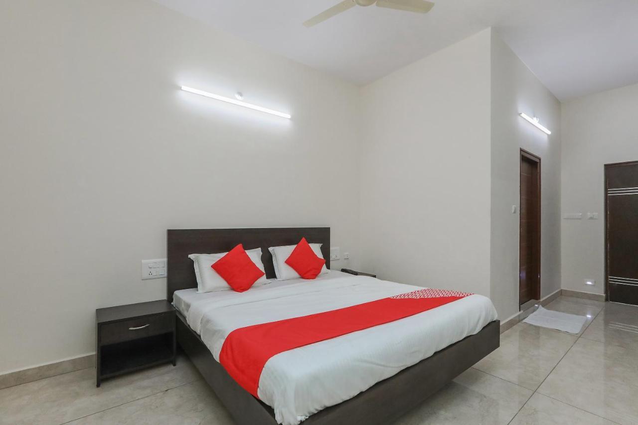 Oyo 22211 Shree Ankanatheshwara Residency Ξενοδοχείο Nanjangud Εξωτερικό φωτογραφία